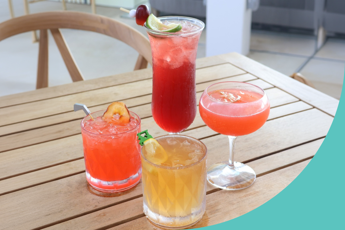Cocktails at Fifth & Elm